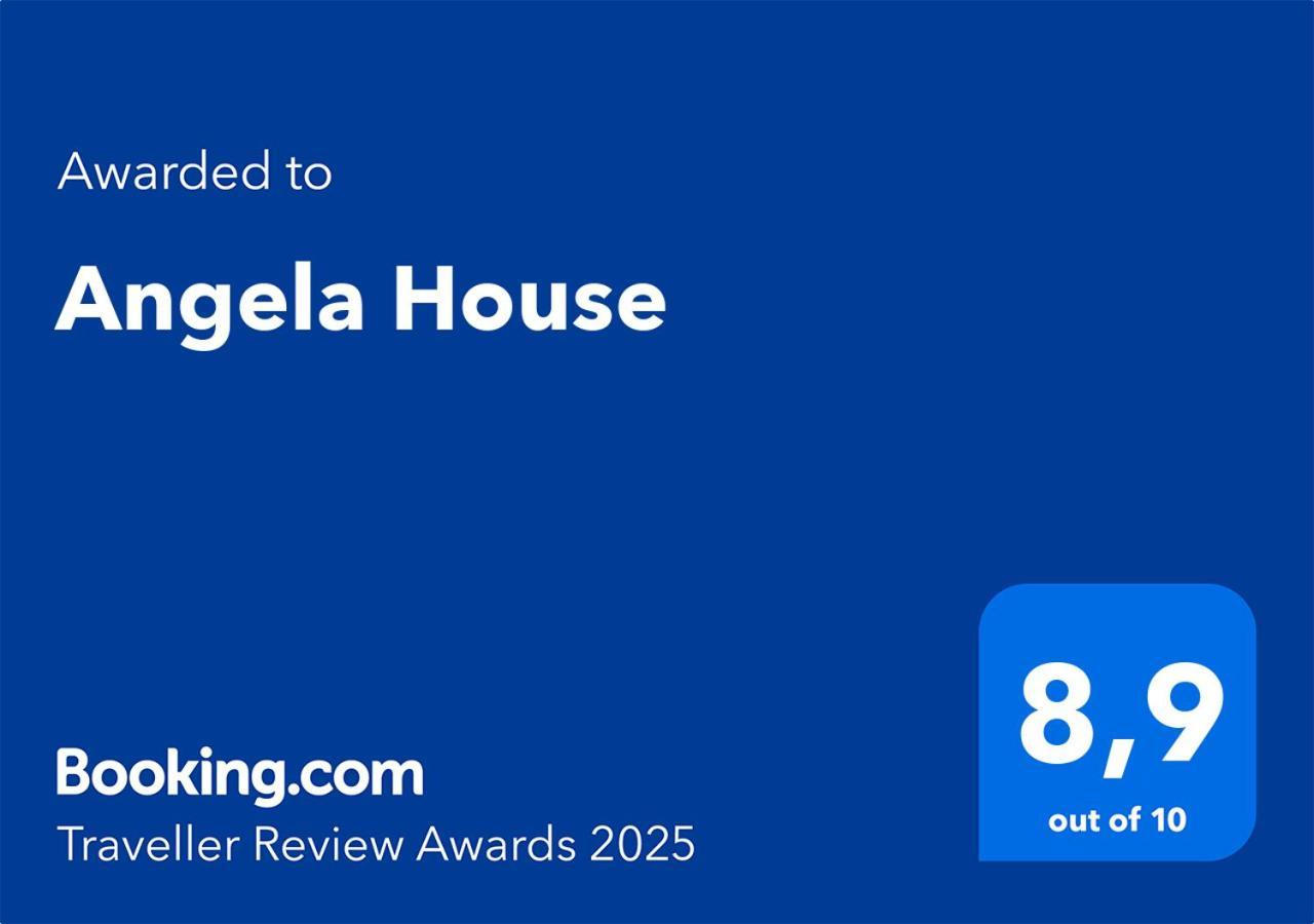Angela House Hébergement de vacances *